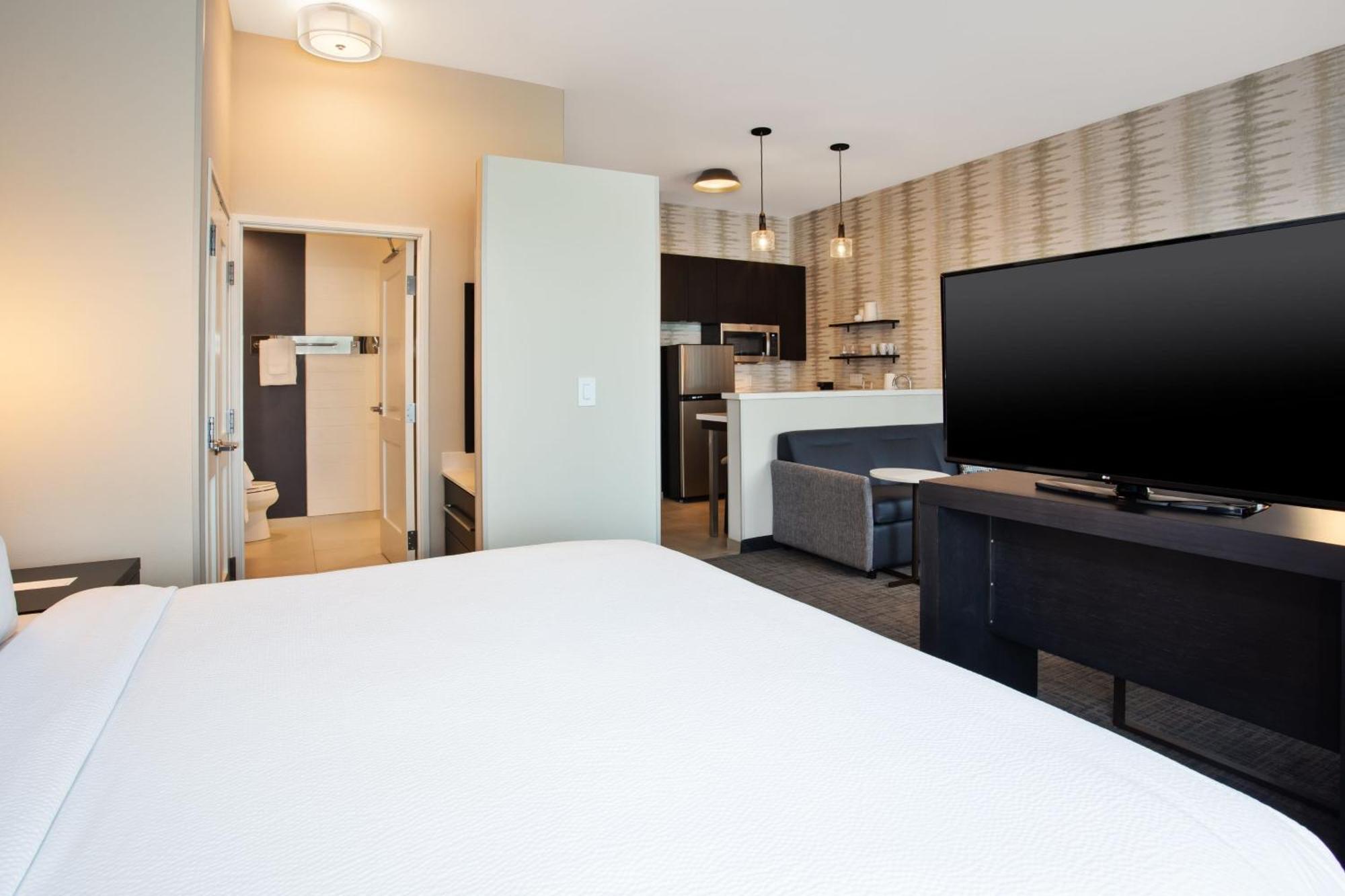 Hotel By Marriott 3*