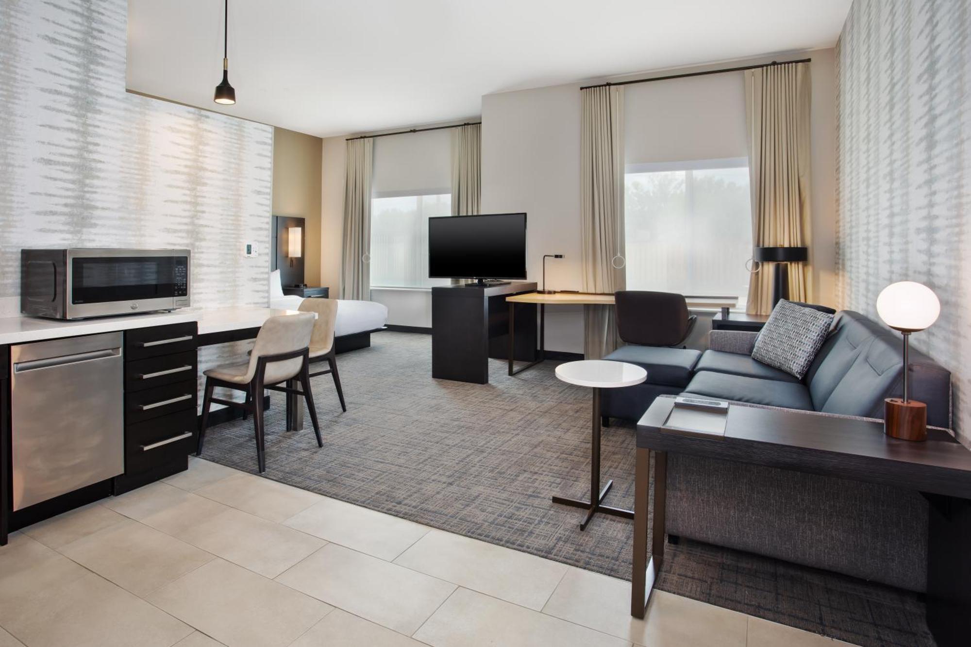 Hotel By Marriott 3*